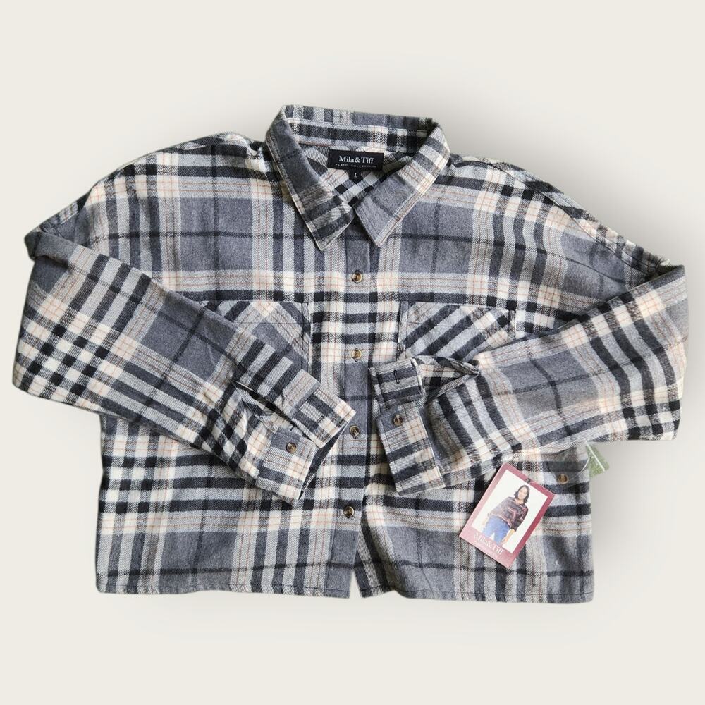 Mila & Tiff Flannel Women's Sz L Plaid Collection Cropped Pockets Button Down